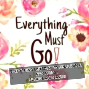 Floral "Everything Must Go" Graphic Sign